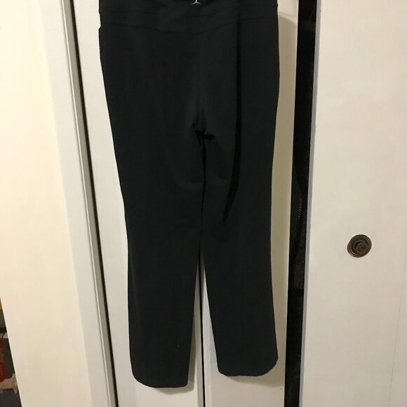 Danskin Ladies Black Athletic Pants Size Small - Picture 3 of 3